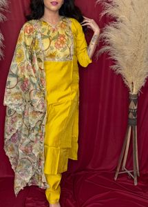 Elegant Yellow Kurta Set