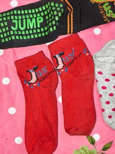 Assorted Socks Set