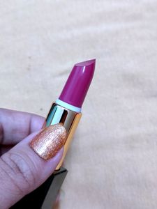 Myglamm Manish Malhotra Lip Stick