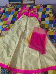 elegant lehenga with top and dupptta
