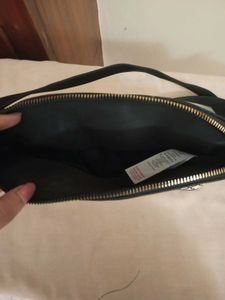 Body Crossover Sling Bag