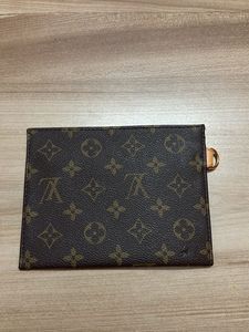 Louis Vuitton Zip Pouch/Wallet