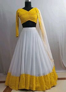 Haldi Lehnga Set