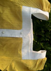 Korean Cute Yellow &amp; White Puff Sleeve Top