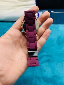 Maroon Wrist Watch Only For Rs 130
