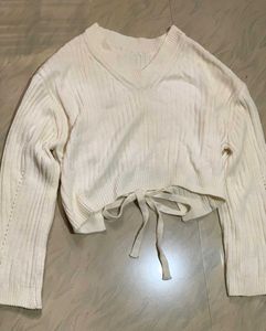 Sweater With Knot