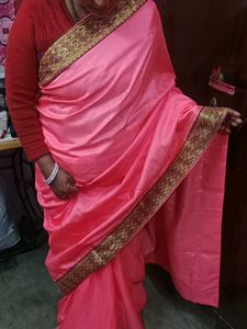 Peach Women&#39;s Saree