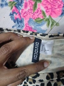H&amp;M | Tops | Divided H&amp;M Sexy Crop Top Leopard