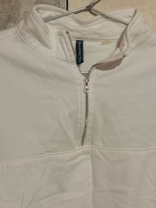 White Cropped Sweatshirt
