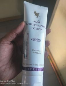 Forever Mosturizing Lotion