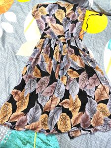 Vintage Leaf Print Midi Dress