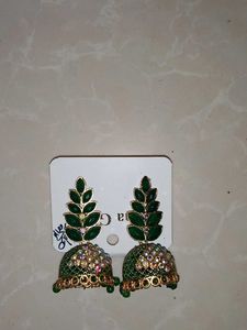 Stunning Green &amp; Gold Jhumka Earrings