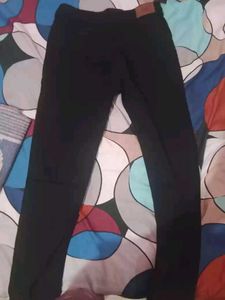 Black Skinny Jeans