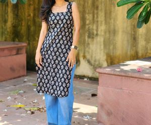 Floral Print Kurti with Side Slits