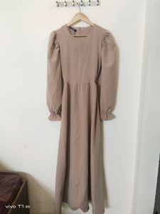 Long Abaya Dress With Back Zipper.