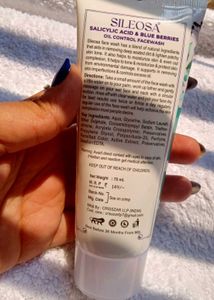 Sileosa Oil Control Facewash