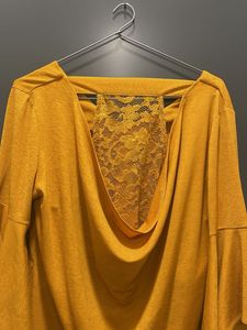 Global Republic Mustard Top