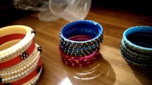 5 Set Bangles With Rajasthani Chooda