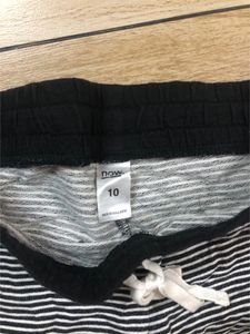 Black And White Striped Shorts For Girls  Waist 28