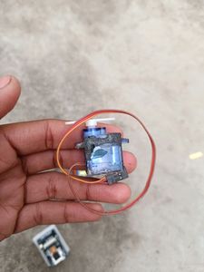 Servo Motor. And Esp32 Cam Combo