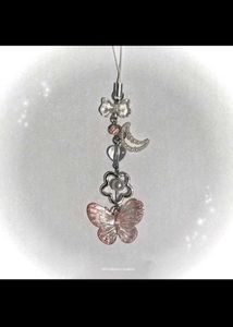 Prettiest Phone Charms (Aesthetic &#39; Pinteresty)