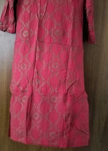 Elegant Red Printed Kurta