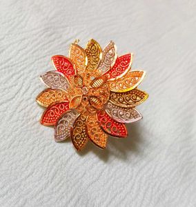 Vintage Gold Tone Floral Brooch Ring