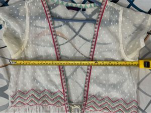 SRISHTI Floral Embroidered Ethnic Long Shrug