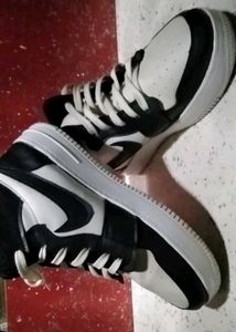 Nike Air Jordan 1 Panda Edition