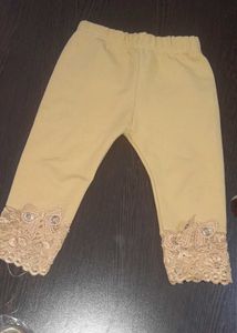 Cute White Scirt And Legging Combo