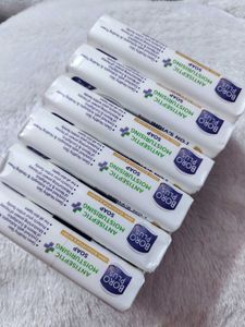 Boroplus Antiseptic And Moisturising Bathing Soap