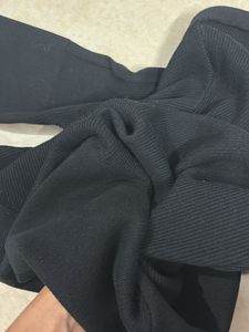 Black 3/4 Sleeve Top