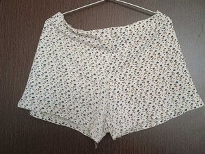 Women Short 💯 Cotton