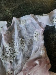 Embroidered Chikankari Kurta