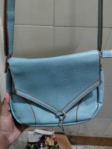 Beautiful Blue Baggit Sling