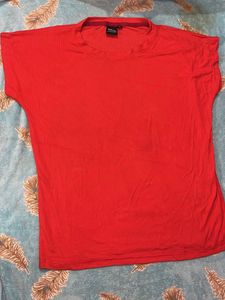 Comfort & Style: Red Tee for Sale!
