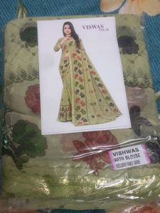 Floral Saree with Blouse