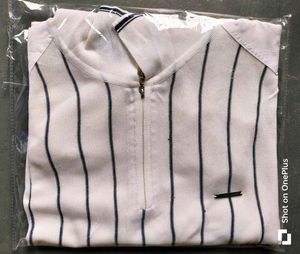 230/Only 1pc Striped Knit Half-Zip Pullover