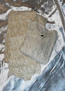 Lucknow Chikkankari Kurta Set