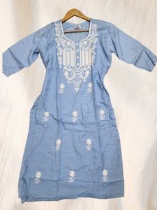 Elegant Blue Embroidered Kurta