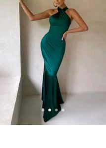 Emerald Green Knotted Bodycon Dress
