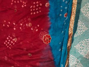 Bandhni Saree/ 1 Saree Free