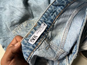 Zara Light Wash Denim Jeans