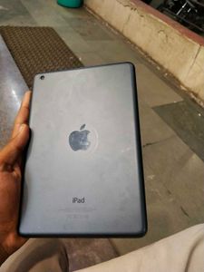 Apple Mini iPad ** Fixed Price **