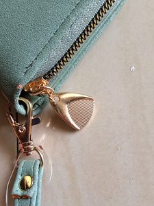 New Clutch Without Price Tag