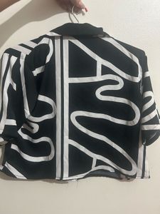 Trendy Patterned Top