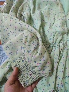 Floral Print Green Top