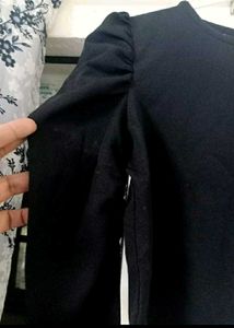 ZASTRAA Black Chic Puff Sleeve Top