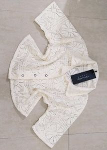❤️Brand New Tokyo Talkies Off White Women's Top