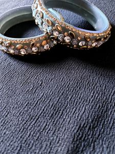 Beautiful Kada Set In Grey Colour